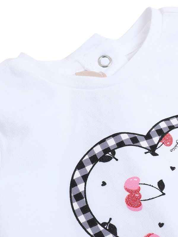 Girls White & Pink T-Shirt with Short Pants image number 4